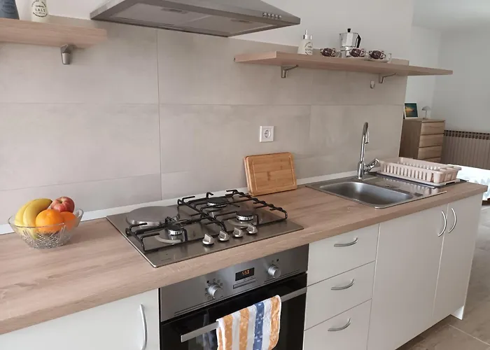 Dori Apartman Póla
