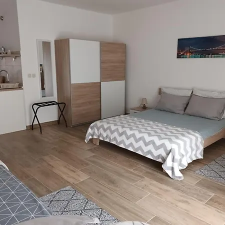 Dori Appartamento Pola